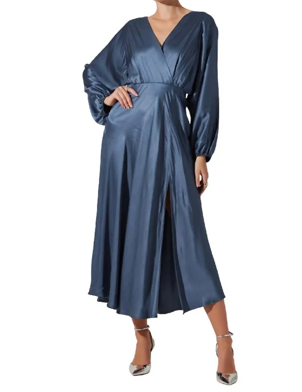 Kimiko V-Neck Midi Dress In Blue