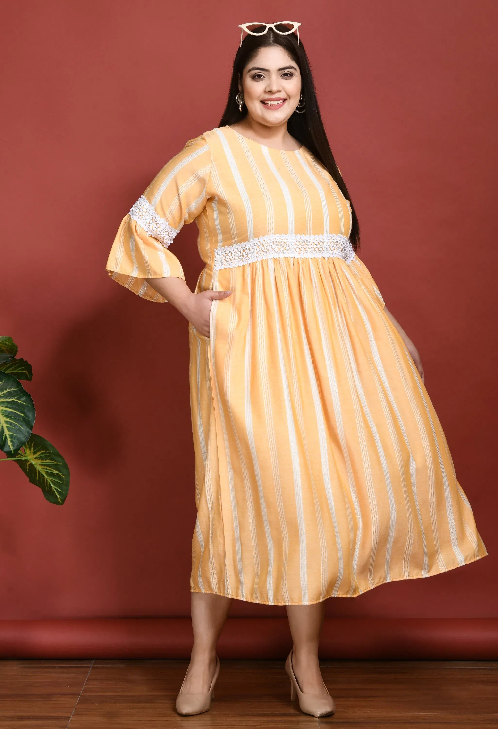 Women Solid Plus Size Yellow Jumpsuits & Sets